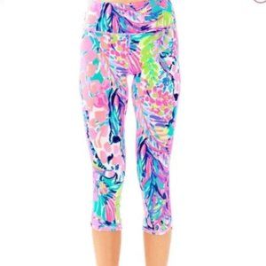 Lilly Pulitzer Gumbo Limbo Luxletic Weekender Leggings size Medium-NWT